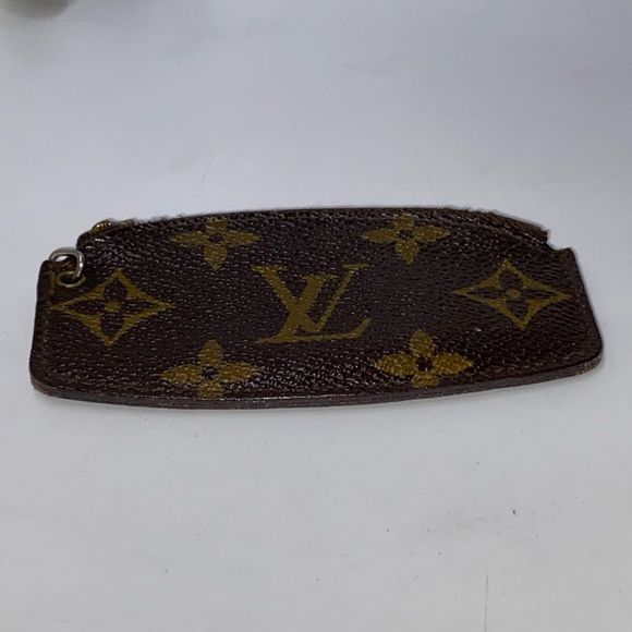 Louis Vuitton Brown and Gold Monogram Key Pouch - Picture 5 of 11